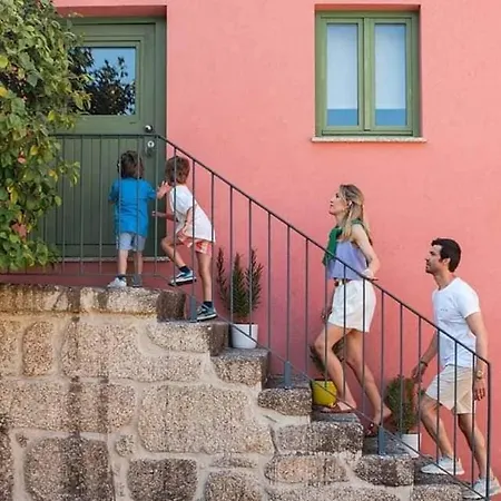 Quinta Do Santinho *