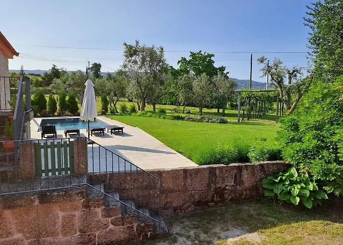 Quinta Do Santinho *